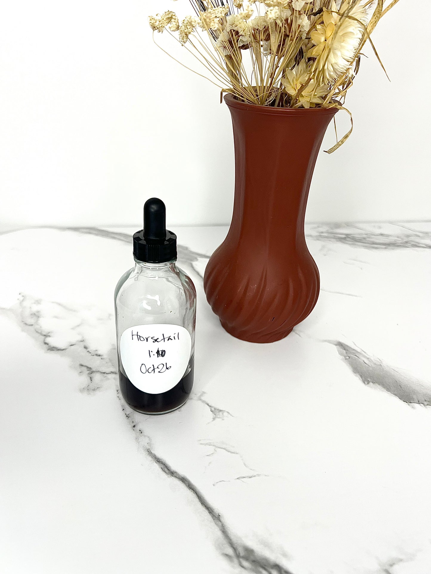 Horsetail Tincture - Product Image For Mangata Dispensary
