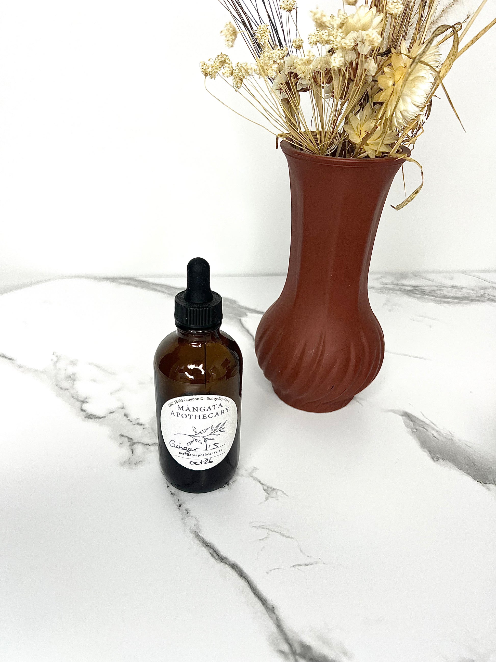 Ginger Tincture - Product Image For Mangata Dispensary